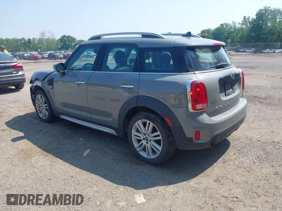 2020 MINI Countryman Cooper with VIN WMZYW5C03L3L14724, listed as a IAAI auction lot 42478285 with 57,915 mi miles and . Bid and sale history available at DreamBid. Image 3.