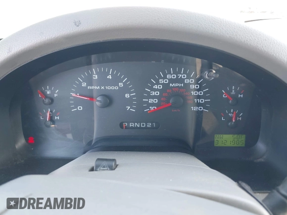 2006 Ford F-150 STX with VIN 1FTRX12W96KC21233, listed as a IAAI auction lot 41959711 with 312,198 mi miles. Bid and sale history available at carsss.com. Image 7.