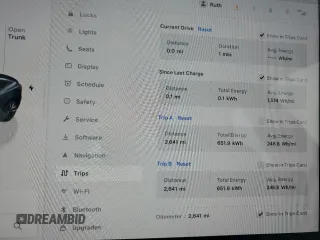 2025 Tesla Model 3 Long Range z VIN 5YJ3E1EA1SF965380, wystawiony jako Copart lot #59532105 z przebiegiem 2 641 mil mil oraz Szkoda całkowita • Salvage title. Historia ofert i sprzedaży dostępna na DreamBid. Obrazek 9.