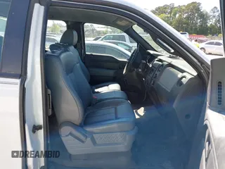 2013 Ford F-150 XL z VIN 1FTEX1CM9DFC46232, wystawiony jako IAAI lot #42032421 z przebiegiem 277 066 mil mil oraz . Historia ofert i sprzedaży dostępna na DreamBid. Obrazek 5.