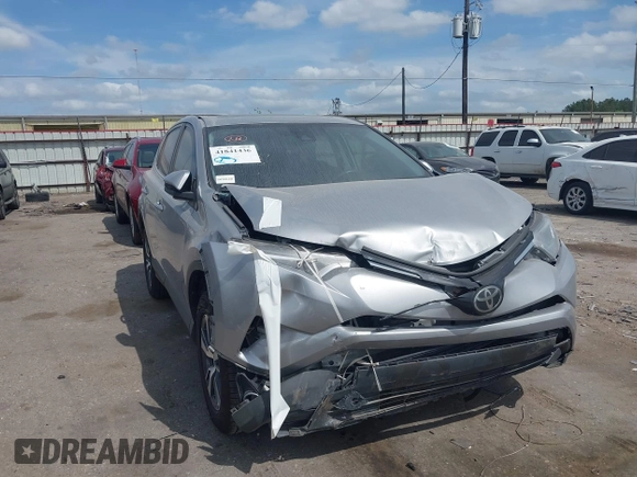 2018 Toyota RAV4 XLE z VIN 2T3WFREV5JW466294, wystawiony jako IAAI lot #41841436 z przebiegiem 132 150 mil mil oraz . Historia ofert i sprzedaży dostępna na DreamBid. Obrazek 1.