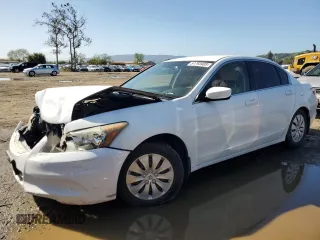 2011 Honda Accord LX z VIN 1HGCP2F30BA061949, wystawiony jako Copart lot #51793405 z przebiegiem Nie podano mil oraz Czysty tytuł • Clean title. Historia ofert i sprzedaży dostępna na DreamBid. Obrazek 1.