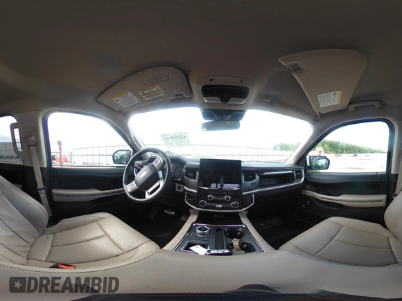 2024 Ford Expedition XLT with VIN 1FMJU1H87REA59678, listed as a IAAI auction lot 42253943 with 20,409 mi miles and . Bid and sale history available at DreamBid. Image 18.