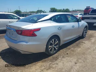 2016 Nissan Maxima SV z VIN 1N4AA6AP4GC434730, wystawiony jako IAAI lot #42231308 z przebiegiem 42 239 mil mil oraz . Historia ofert i sprzedaży dostępna na DreamBid. Obrazek 4.