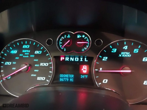 2008 Chevrolet Equinox LS with VIN 2CNDL13F386060609, listed as a IAAI auction lot 41402196 with 86,779 mi miles. Bid and sale history available at carsss.com. Image 7.