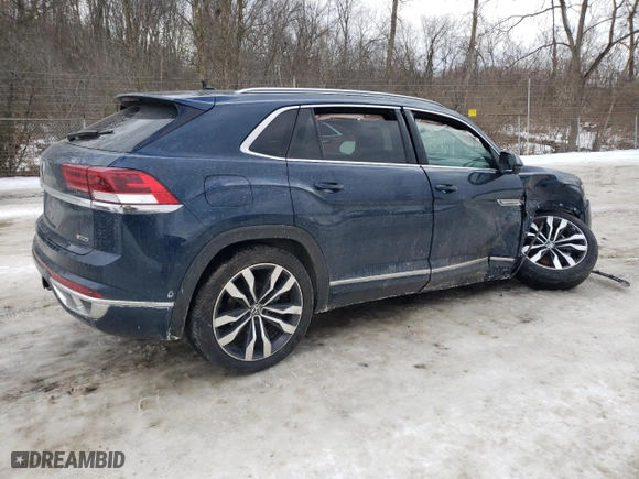 2021 Volkswagen Atlas Cross Sport 3.6L V6 SEL Premium R-Line with VIN 1V2FE2CA3MC206217, listed as a Copart auction lot 42675215 with 61,723 mi miles and Salvage Title. Bid and sale history available at carsss.com. Image 3.