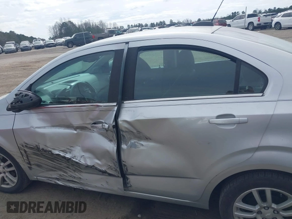 2015 Chevrolet Sonic LT with VIN 1G1JC5SH5F4157626, listed as a IAAI auction lot 41716333 with 131,866 mi miles and . Bid and sale history available at DreamBid. Image 14.