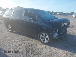 2017 Toyota Sienna LE Auto Access Seat with VIN 5TDKZ3DC5HS811239, listed as a IAAI auction lot 42723268 with 170,309 mi miles and . Bid and sale history available at DreamBid. Image 1.
