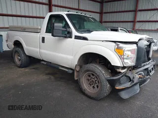 2015 Ford F-250 XLT с VIN 1FTBF2B67FEA06703, выставлен на аукционе IAAI как лот 41836208 с пробегом 196 197 миль миль и . История ставок и продаж доступна на DreamBid. Изображение 1.