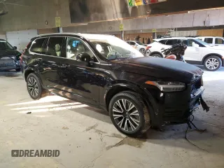 2021 Volvo XC90 Momentum with VIN YV4102PKXM1752387, listed as a Copart auction lot 89260015 with 0 mi miles and Salvage Title. Bid and sale history available at carsss.com. Image 4.