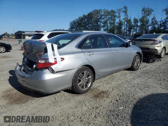 2015 Toyota Camry XLE z VIN 4T1BF1FKXFU100867, wystawiony jako Copart lot #58557775 z przebiegiem 343 934 mil mil oraz Szkoda całkowita • Salvage title. Historia ofert i sprzedaży dostępna na DreamBid. Obrazek 3.