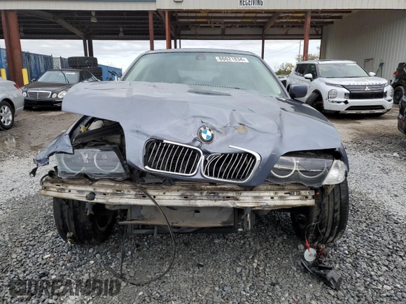 2001 BMW 3 Series 330i with VIN WBAAV53411FJ64807, listed as a Copart auction lot 86621834 with 213,899 mi miles and Salvage Title. Bid and sale history available at carsss.com. Image 5.