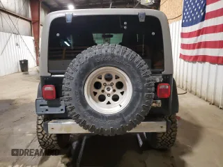 2005 Jeep Wrangler Rubicon with VIN 1J4FA69S85P368210, listed as a Copart auction lot 73425664 with 123,297 mi miles and Salvage Title. Bid and sale history available at carsss.com. Image 6.
