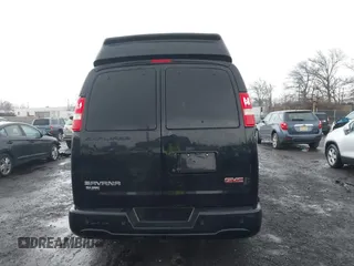 2019 GMC Savana Cargo z VIN 1GTW7BFG8K1335817, wystawiony jako IAAI lot #41035273 z przebiegiem 72 656 mil mil oraz . Historia ofert i sprzedaży dostępna na DreamBid. Obrazek 17.
