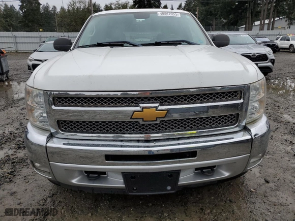 2013 Chevrolet Silverado 1500 LT with VIN 1GCRCSE00DZ272486, listed as a Copart auction lot 49567055 with 156,156 mi miles and Clean Title. Bid and sale history available at carsss.com. Image 5.