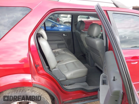 2005 Ford Freestyle SEL z VIN 1FMZK02105GA43559, wystawiony jako IAAI lot #42343125 z przebiegiem 155 887 mil mil oraz . Historia ofert i sprzedaży dostępna na DreamBid. Obrazek 8.