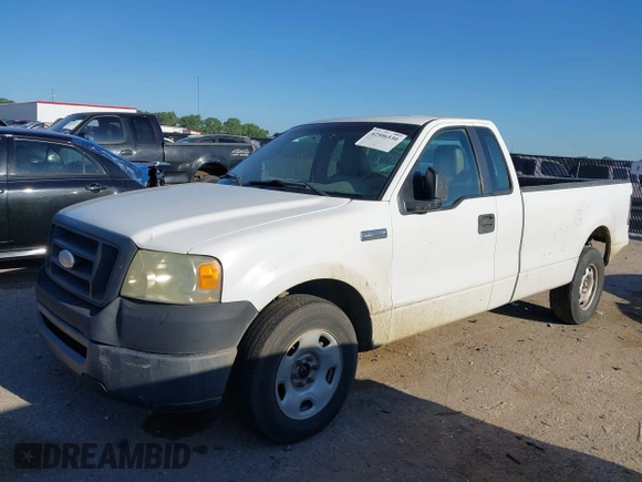 2008 Ford F-150 XL z VIN 1FTRF12W48KC71558, wystawiony jako IAAI lot #42506530 z przebiegiem 154 479 mil mil oraz . Historia ofert i sprzedaży dostępna na DreamBid. Obrazek 17.