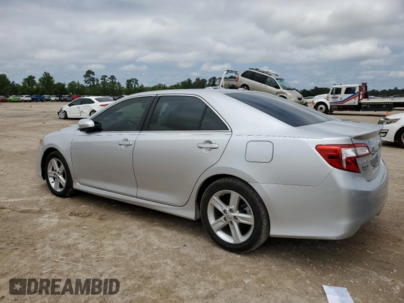 2014 Toyota Camry L with VIN 4T1BF1FK0EU350715, listed as a Copart auction lot 54159185 with 196,483 mi miles and Clean Title. Bid and sale history available at carsss.com. Image 2.