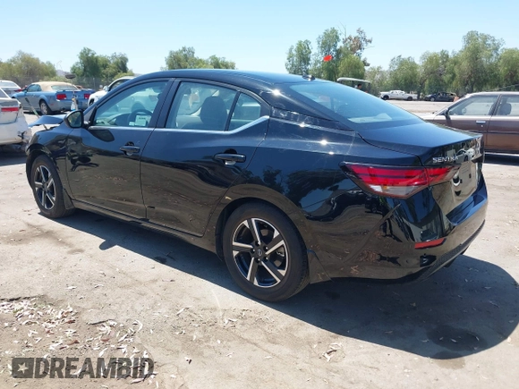 2024 Nissan Sentra SV z VIN 3N1AB8CV9RY271391, wystawiony jako IAAI lot #42506867 z przebiegiem 15 955 mil mil oraz . Historia ofert i sprzedaży dostępna na DreamBid. Obrazek 3.