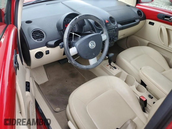 2010 Volkswagen Beetle with VIN 3VWRW3AG9AM025249, listed as a Copart auction lot 56785885 with 85,385 mi miles and Salvage title. Bid and sale history available at DreamBid. Image 8.