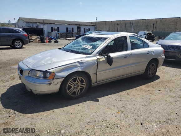 2007 Volvo S60 2.5L Turbo with VIN YV1RS592272635023, listed as a Copart auction lot 51464755 with 57,261 mi miles and Salvage Title. Bid and sale history available at carsss.com. Image 1.