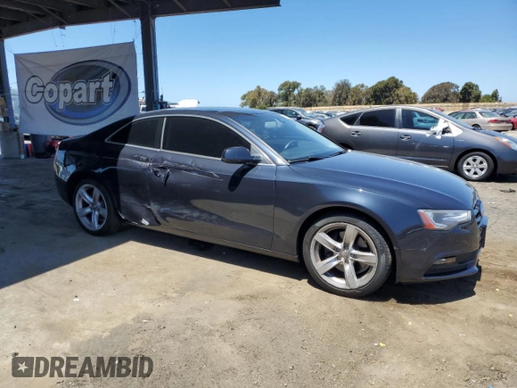 2014 Audi A5 Premium Plus z VIN WAULFAFR4EA006390, wystawiony jako Copart lot #58058855 z przebiegiem 93 898 mil mil oraz Szkoda całkowita • Salvage title. Historia ofert i sprzedaży dostępna na DreamBid. Obrazek 4.