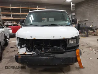 2012 Chevrolet Express Cargo Van with VIN 1GCWGGBA0C1100411, listed as a IAAI auction lot 41024219 with 197,251 mi miles. Bid and sale history available at carsss.com. Image 11.