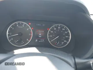 2023 Nissan Sentra S z VIN 3N1AB8BV0PY306169, wystawiony jako IAAI lot #42107143 z przebiegiem 28 156 mil mil oraz . Historia ofert i sprzedaży dostępna na DreamBid. Obrazek 7.