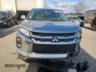 2022 Mitsubishi Outlander ES z VIN JA4APUAU7NU010401, wystawiony jako Copart lot #87462314 z przebiegiem Nie podano mil oraz Szkody całkowita. Historia ofert i sprzedaży dostępna na DreamBid. Obrazek 5.