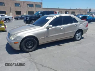 2003 Mercedes-Benz C 240 с VIN WDBRF81J23F422346, выставлен на аукционе IAAI как лот 42598405 с пробегом 115 117 миль миль и . История ставок и продаж доступна на DreamBid. Изображение 18.