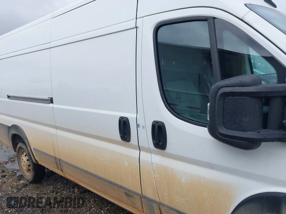 2023 Ram ProMaster Cargo with VIN 3C6MRVJG9PE521128, listed as a IAAI auction lot 41614795 with 43,950 mi miles and . Bid and sale history available at DreamBid. Image 14.