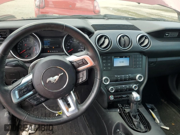 2020 Ford Mustang EcoBoost with VIN 1FA6P8TH1L5129481, listed as a Copart auction lot 62008175 with 86,910 mi miles and Clean title. Bid and sale history available at DreamBid. Image 8.