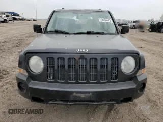 2007 Jeep Patriot Sport with VIN 1J8FT28W87D342765, listed as a Copart auction lot 49204775 with 144,345 mi miles and Salvage Title. Bid and sale history available at DreamBid. Image 5.