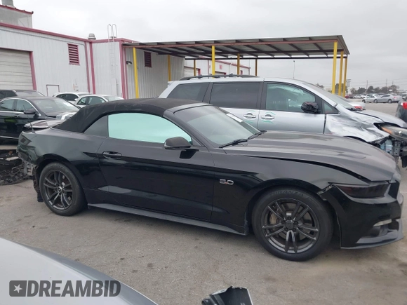 2015 Ford Mustang GT Premium z VIN 1FATP8FF8F5327105, wystawiony jako IAAI lot #42193645 z przebiegiem 105 347 mil mil oraz . Historia ofert i sprzedaży dostępna na DreamBid. Obrazek 14.