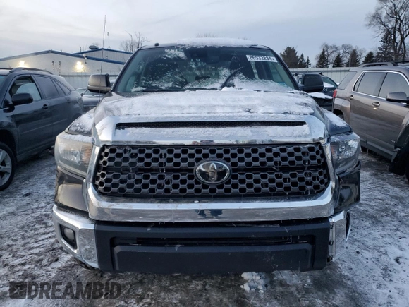 2018 Toyota Tundra 2WD SR5 with VIN 5TFEY5F1XJX242878, listed as a Copart auction lot 86533234 with 156,936 mi miles and Salvage Title. Bid and sale history available at carsss.com. Image 5.
