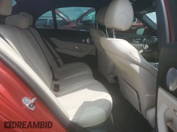 2018 Mercedes-Benz E 300 with VIN WDDZF4JB3JA367148, listed as a Copart auction lot 55642295 with 133,163 mi miles and Clean Title. Bid and sale history available at DreamBid. Image 10.