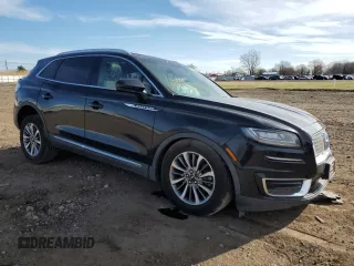 2019 Lincoln Nautilus Select z VIN 2LMPJ8K91KBL62734, wystawiony jako Copart lot #48404675 z przebiegiem 69 293 mil mil oraz Szkoda całkowita • Salvage title. Historia ofert i sprzedaży dostępna na DreamBid. Obrazek 4.