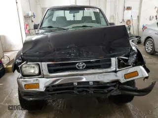 1994 Toyota Pickup DX z VIN 4TARN01P6RZ158609, wystawiony jako Copart lot #66612684 z przebiegiem 230 855 mil mil oraz Szkoda całkowita • Salvage title. Historia ofert i sprzedaży dostępna na DreamBid. Obrazek 5.