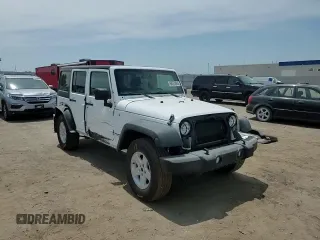 2015 Jeep Wrangler Unlimited Sport with VIN 1C4BJWDG2FL545561, listed as a Copart auction lot 60574045 with 83,592 mi miles and Salvage title. Bid and sale history available at DreamBid. Image 15.