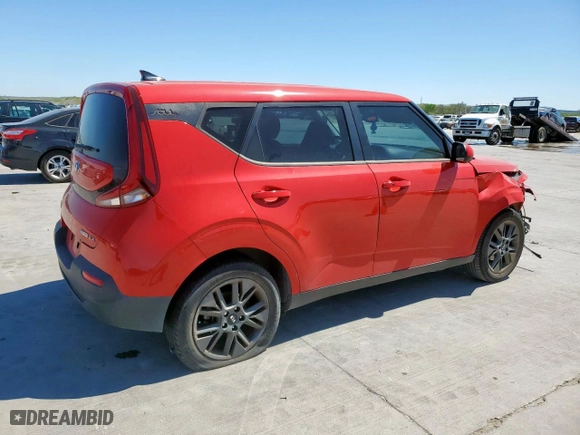2021 Kia Soul EX with VIN KNDJ33AU2M7768705, listed as a Copart auction lot 50398565 with 35,676 mi miles and Salvage Title. Bid and sale history available at carsss.com. Image 3.