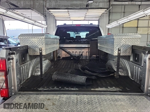 2020 Ford F-250 XL with VIN 1FT7W2B69LED71031, listed as a IAAI auction lot 42226551 with 93,542 mi miles and . Bid and sale history available at DreamBid. Image 1.