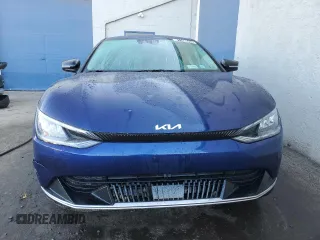 2023 Kia EV6 Wind with VIN KNDC34LA3P5128276, listed as a Copart auction lot 81148644 with 33,165 mi miles and Clean Title. Bid and sale history available at carsss.com. Image 5.