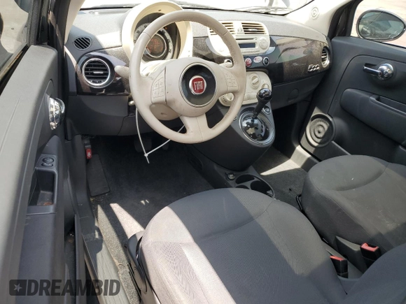 2013 FIAT 500 Pop z VIN 3C3CFFAR5DT745061, wystawiony jako Copart lot #56786995 z przebiegiem 138 188 mil mil oraz Czysty tytuł • Clean title. Historia ofert i sprzedaży dostępna na DreamBid. Obrazek 8.