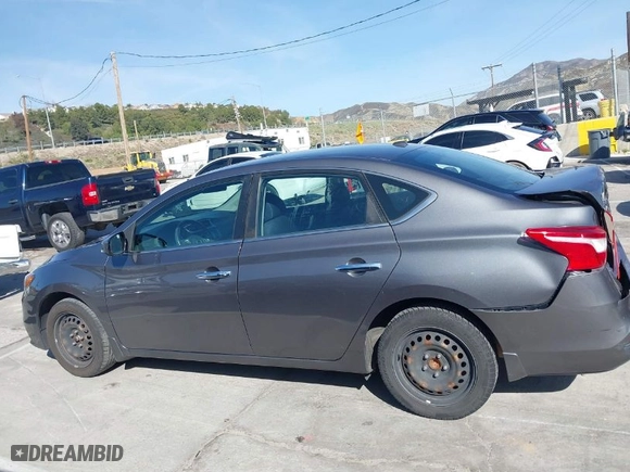 2017 Nissan Sentra SV with VIN 3N1AB7AP3HL660540, listed as a IAAI auction lot 41847252 with 109,195 mi miles. Bid and sale history available at carsss.com. Image 14.