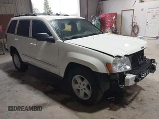 2007 Jeep Grand Cherokee Limited with VIN 1J8HR58217C552426, listed as a IAAI auction lot 41834106 with 130,537 mi miles. Bid and sale history available at carsss.com. Image 1.