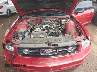 2008 Ford Mustang Deluxe with VIN 1ZVHT80N985143223, listed as a IAAI auction lot 42023600 with 193,678 mi miles. Bid and sale history available at carsss.com. Image 10.