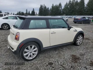 2007 MINI Hardtop S with VIN WMWMF73547TL87545, listed as a Copart auction lot 49746305 with 84,463 mi miles and Clean Title. Bid and sale history available at DreamBid. Image 3.