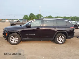 2022 Jeep Grand Cherokee Limited with VIN 1C4RJKBG1N8539066, listed as a IAAI auction lot 42404686 with 32,764 mi miles and . Bid and sale history available at DreamBid. Image 15.
