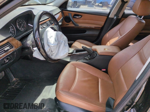 2011 BMW 3 Series 328i with VIN WBAPH7C55BE676163, listed as a Copart auction lot 54513905 with 139,618 mi miles and Salvage Title. Bid and sale history available at DreamBid. Image 7.