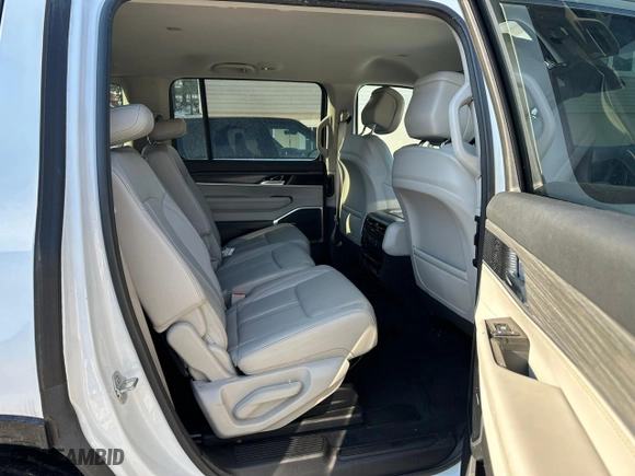 2024 Jeep Wagoneer Series II with VIN 1C4SJVBP3RS102052, listed as a Copart auction lot 42717425 with 42,936 mi miles and Salvage Title. Bid and sale history available at carsss.com. Image 6.